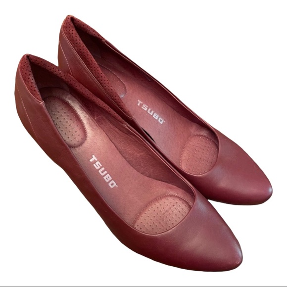 Tsubo Shoes - TSUBO Comfort Pumps